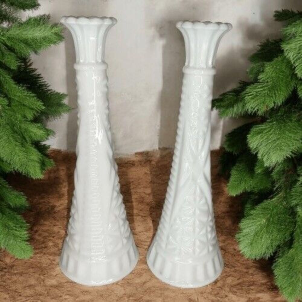 Vintage Anchor Hocking‎ Milk Glass Bud Vase Stars and Bars Set of 2 Two Vases 9”